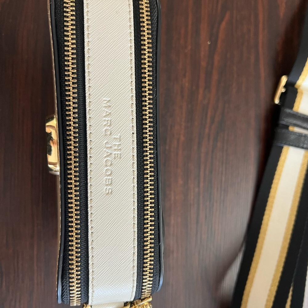 Marc Jacobs Snapshot Crossbody Bag - Picture 13 of 16